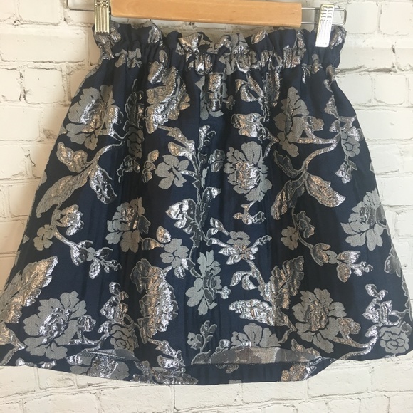Zara Dresses & Skirts - Zara Metallic Floral Mini Skirt Size Small